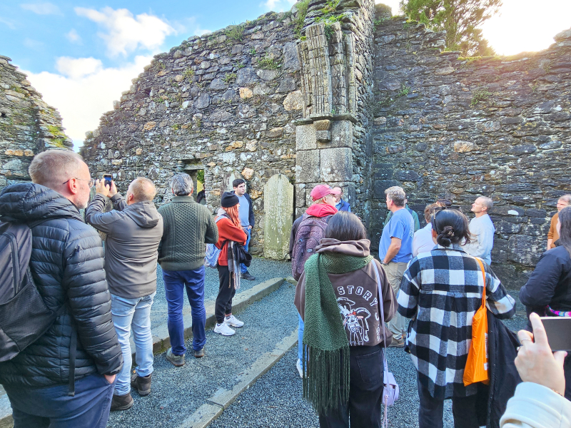 The right half of the church was built around the 8th century, the left half about 200 years later.