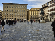Entering Piazza della Signoria