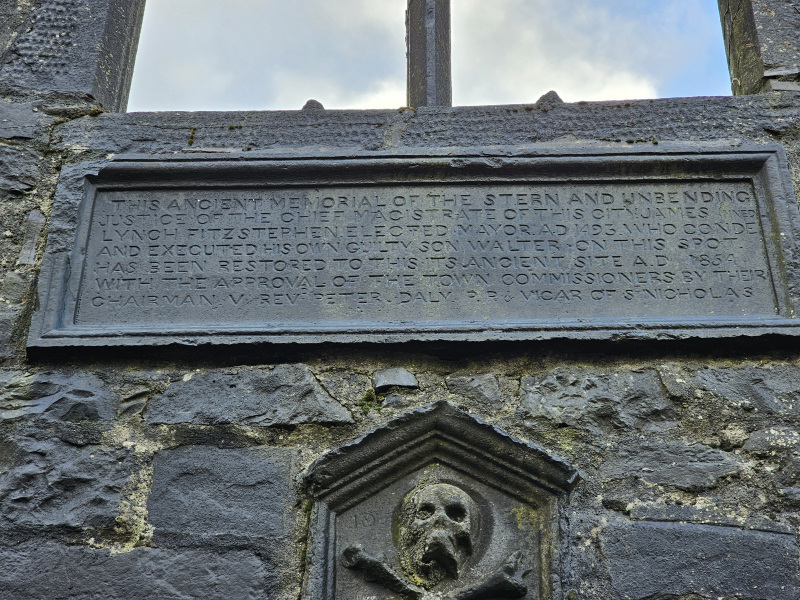 We saw this at the entrance to the cemetery next to the St. Nicolas Collegiate Church