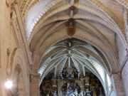 High, vaulted ceiling in Convento Santo Domingo