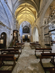 Simple interior of Santo Domingo