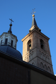 Bell tower of Iglesia San Nicolás in the late sun