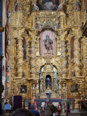 Altar in basilica in Ávila