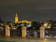 Looking at the Cathedaral and La Giralda from the Triana bridge