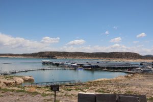 Navajo Lake Marina: notice the water level