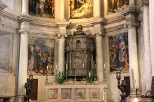 Retablo at Jerónimos Church