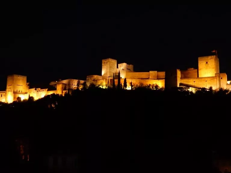 From Córdoba to Granada