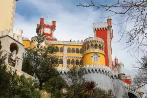 More and more detail appeared as we walked up the path to the palace.