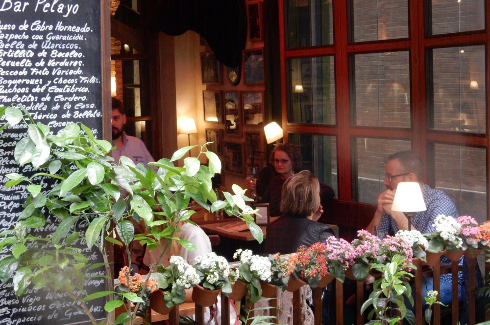 Last Day in Seville, First Days in Granada