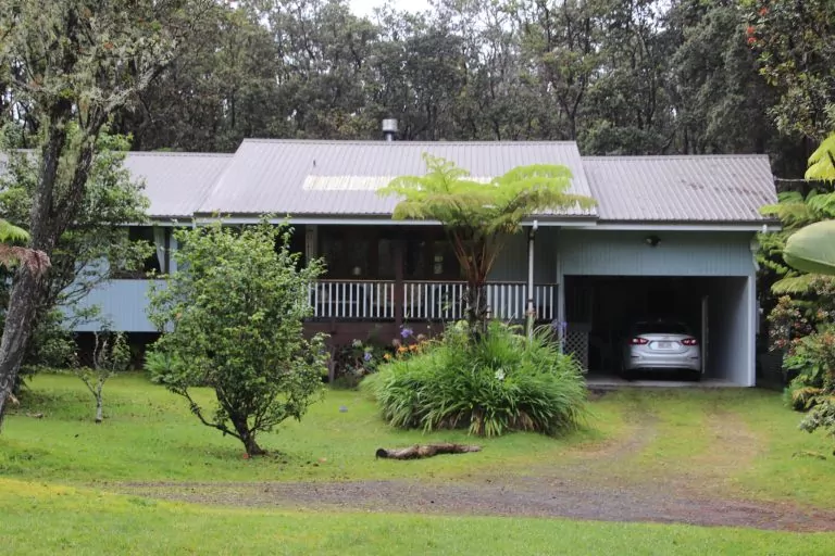 Hawaii volcanos National Park and Black Sand Beach
